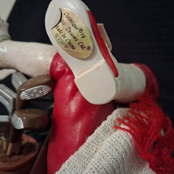 Department 56 Possible Dreams Checking It Twice Golfing Santa on Bench Golf Bag - Picture 10 of 11